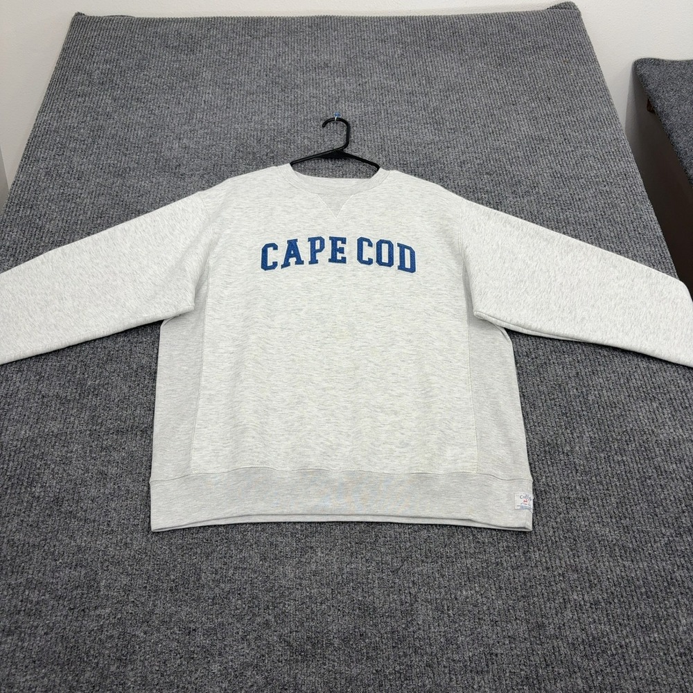 Cuffy's Cape Cod Sweatshirt Mens M Gray Cotton Poly Embroidered Souvenir Coastal